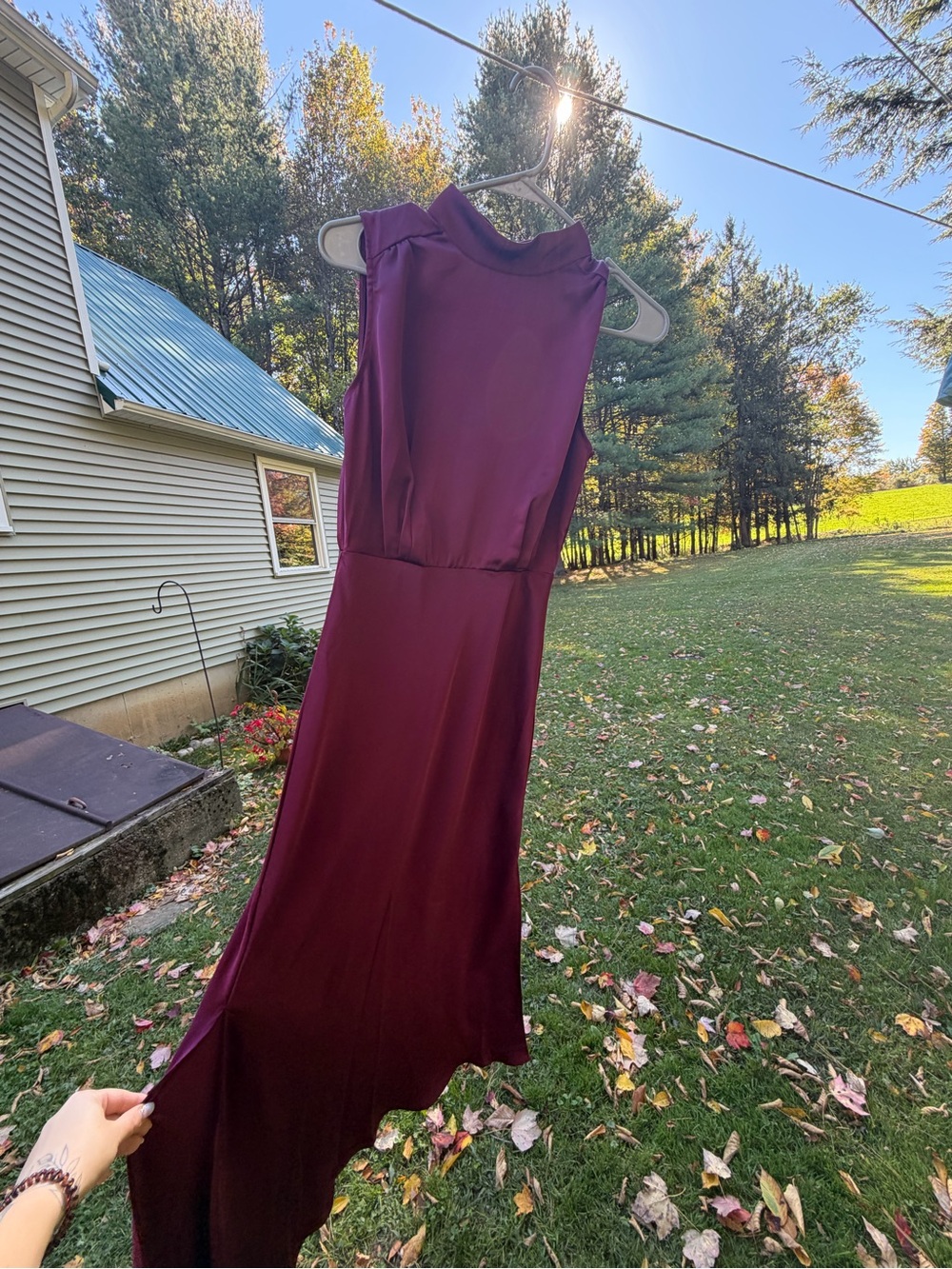 Elegant Sleeveless High-Neck Maxi Dress in Wine